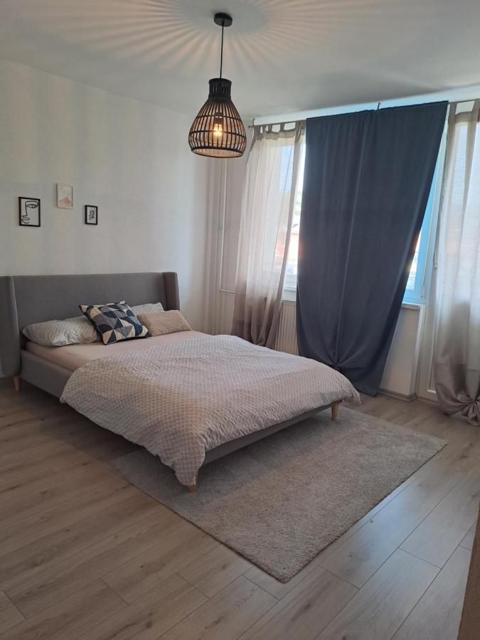 Apartament Enjoy Traveling Tuzla Zewnętrze zdjęcie